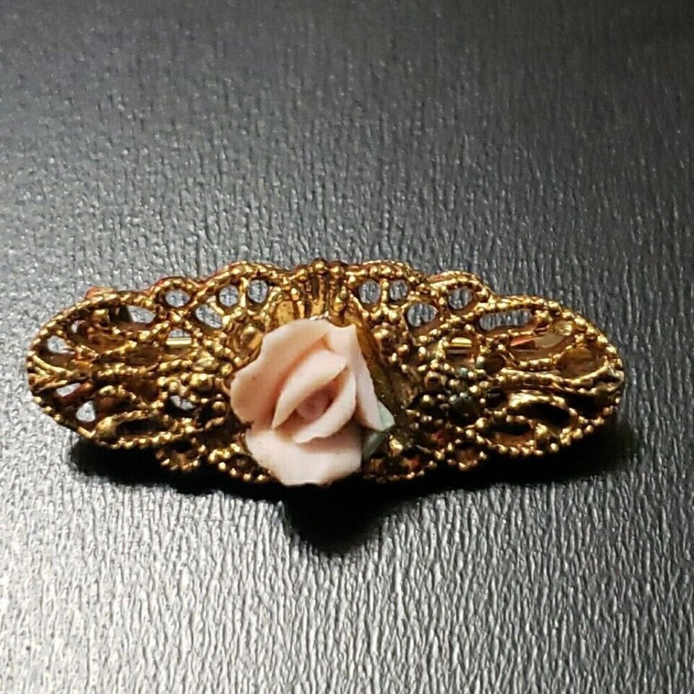 Pink Porcelain Rose Floral gold Tone Brooch 1.25 x .5in. 80's preppy secretary